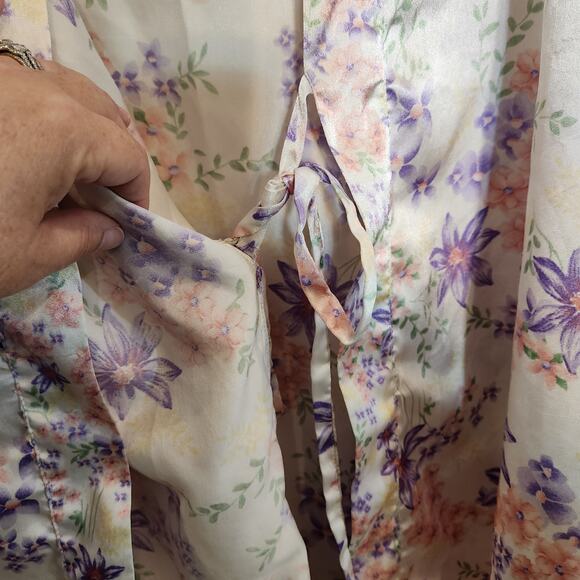 SECRET TREASURES White Purple Satiny Floral SS Knee Length Bathrobe Womens 3XL - Picture 11 of 11